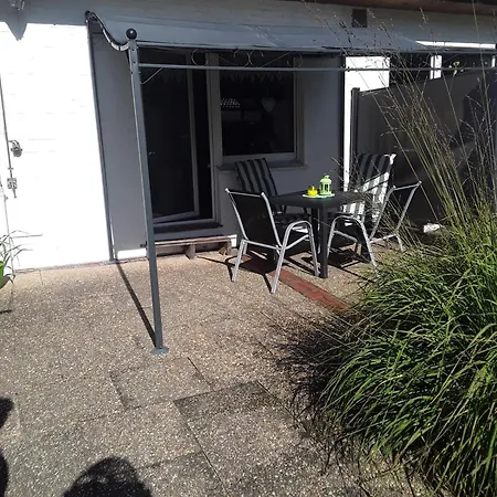 Mit Terrasse In Ruhiger Lage شقة